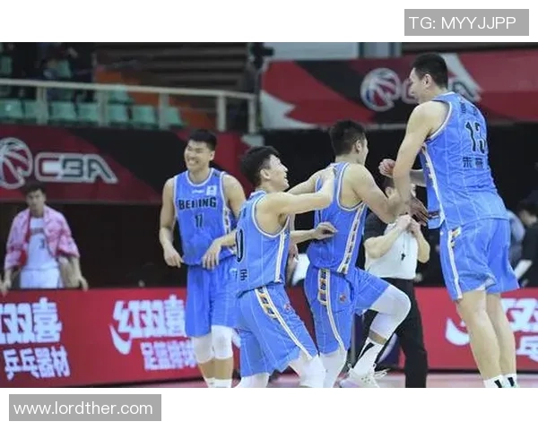 深入探讨上海篮球队在赛季中的力量表现与数据分析成果