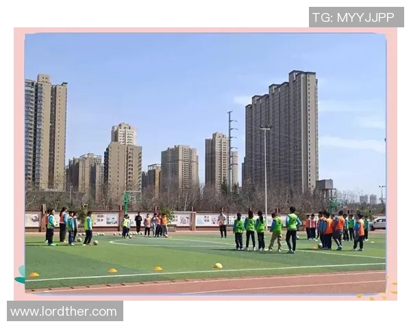 提升青少年足球技能的最佳选择秀足球教学全方位指导与实践分享